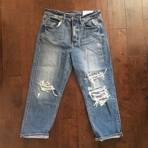 NWT American Eagle Jeans 90’s Boyfriend Style Size 8 Short